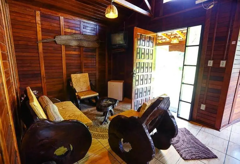 スタンダード４人部屋, Pousada Recanto Das Aves