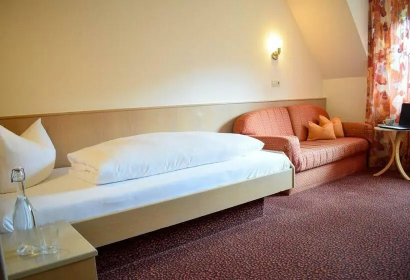 スタンダードシングルルーム, Castell Hotel & Restaurant