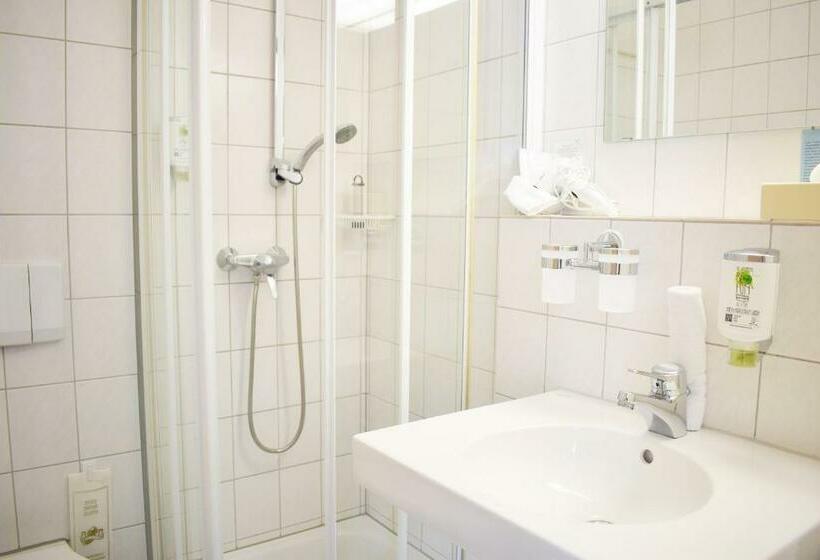 バルコニー付きスタンダードルーム, Castell Hotel & Restaurant