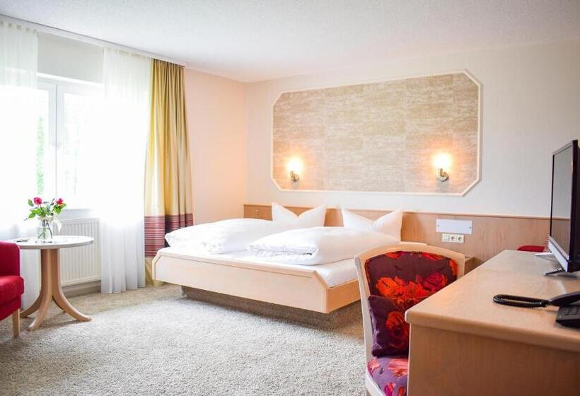 バルコニー付きデラックスルーム, Castell Hotel & Restaurant