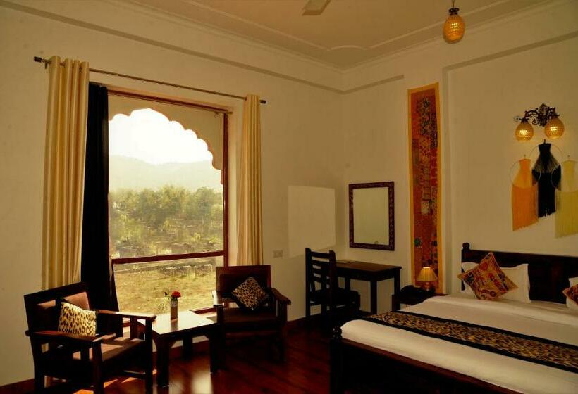 Семейный Номер, Omak Tiger Seven