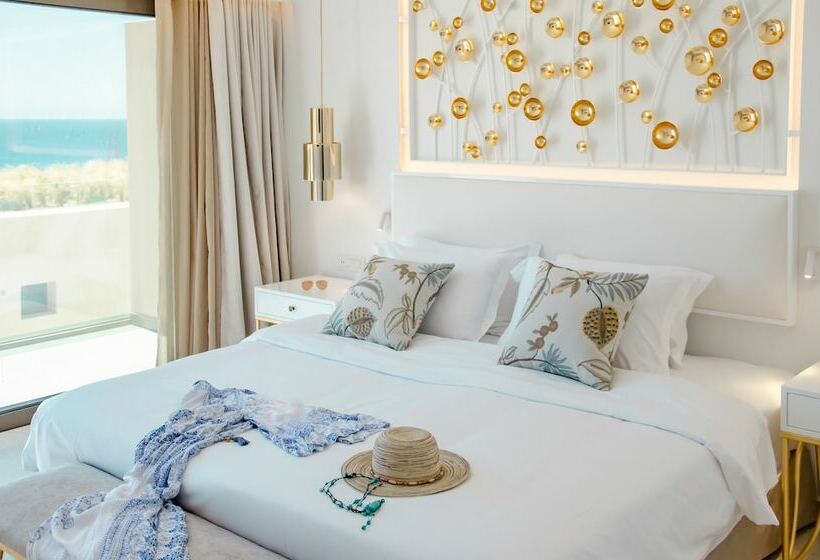 جناح سوبيريور مطل علي البحر, Robinson Ierapetra