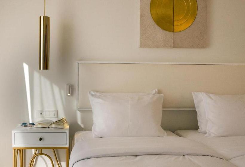 غرفة قياسية مطلّة علي البحر, Robinson Ierapetra