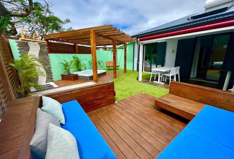 سوئیت با وان آب گرم, Kawan Bay Suites