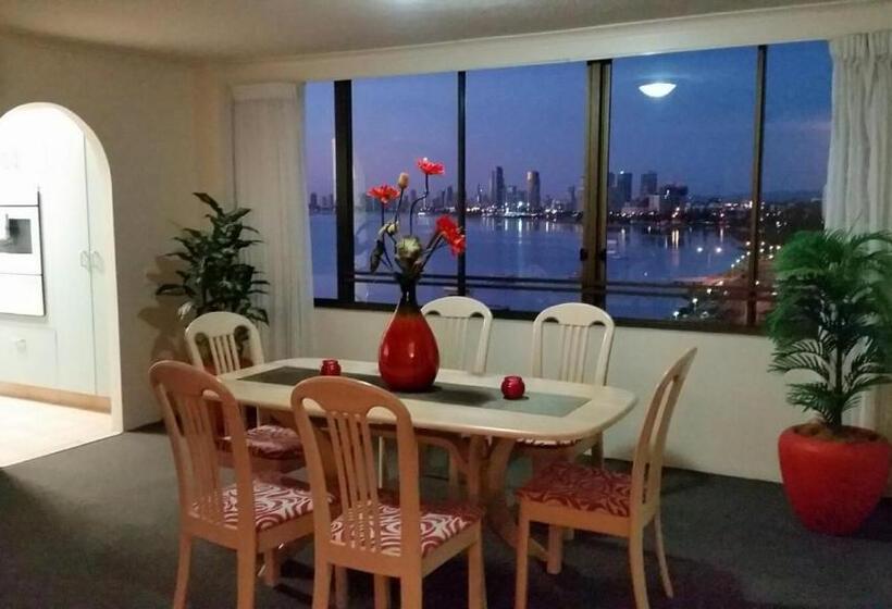 شقة غرفتين, Beaconlea