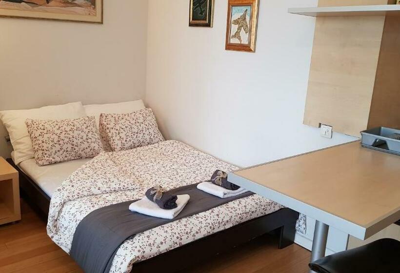 آپارتمان 1 خوابه, Downtown Belgrade Hostel And Apartments