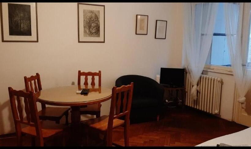 آپارتمان 1 خوابه با بالکن, Downtown Belgrade Hostel And Apartments