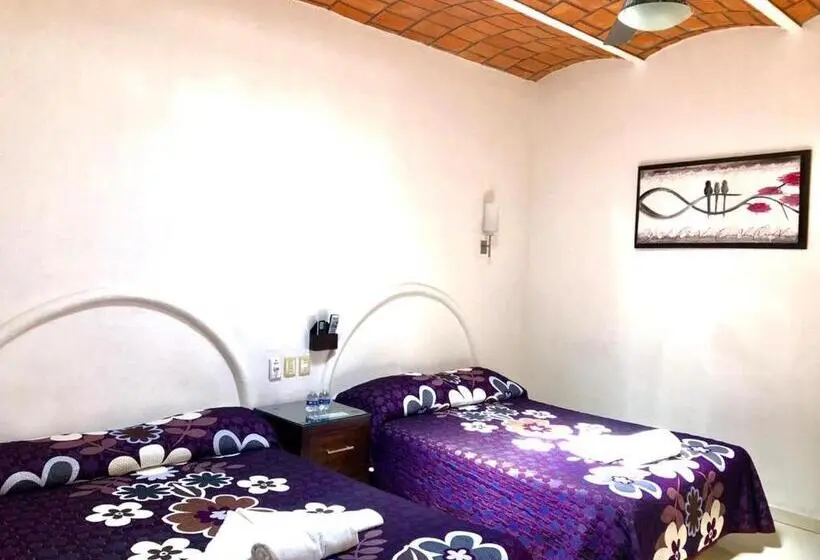 スタンダード4人部屋, Bungalows Princeza Guayabitos