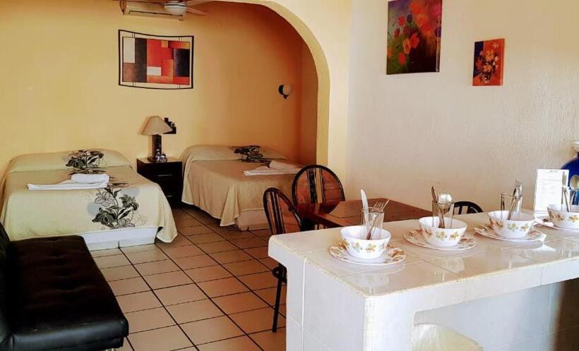 בונגלו משפחתי, Bungalows Princeza Guayabitos