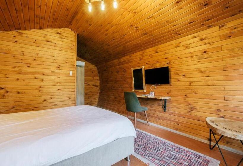 اتاق استاندارد اینتریور, Bagdat Resort