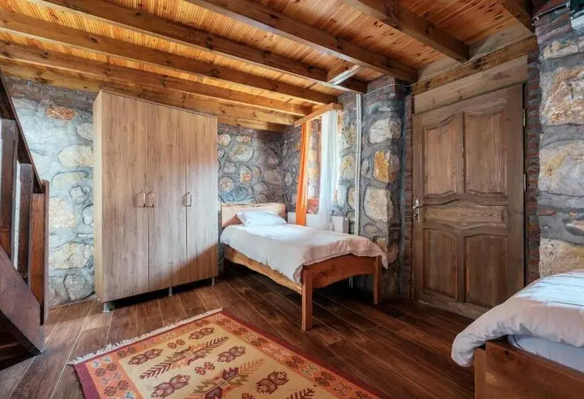 Villa 1 Makuuhuone Puutarhanäkymä, Bagdat Resort