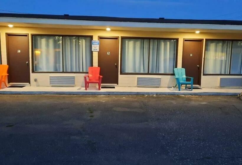 غرفة قياسية, North Shore Wayside Inn