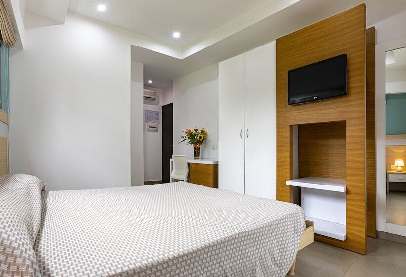 Номер Стандарт, Albatros