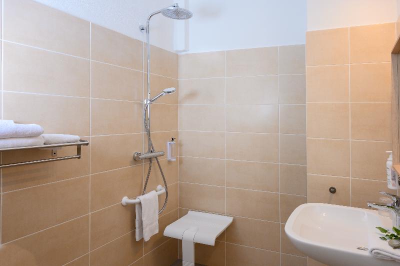 适合残疾人使用的标准间, Belesso