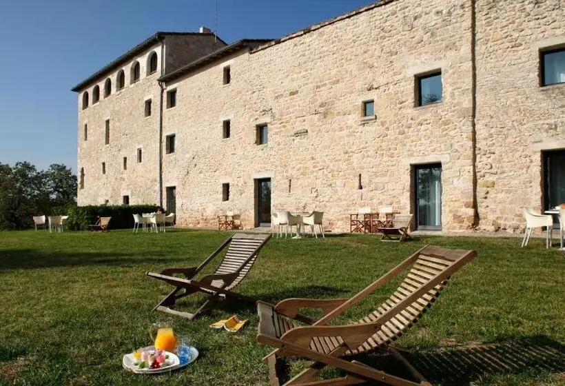 デラックストリプルルーム, Château De Salettes