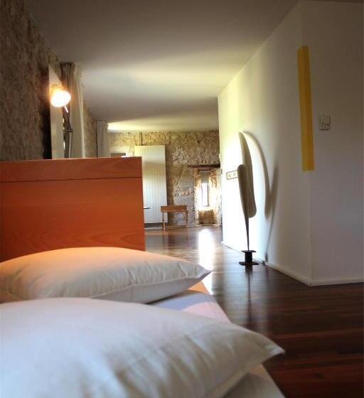 스위트, Château De Salettes