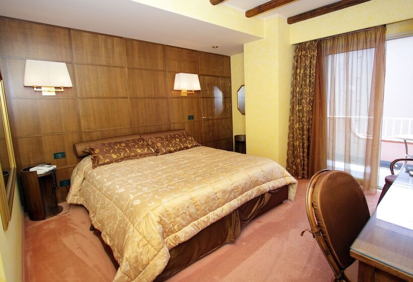 غرفة تنفيذية, D Orange D Alcantara