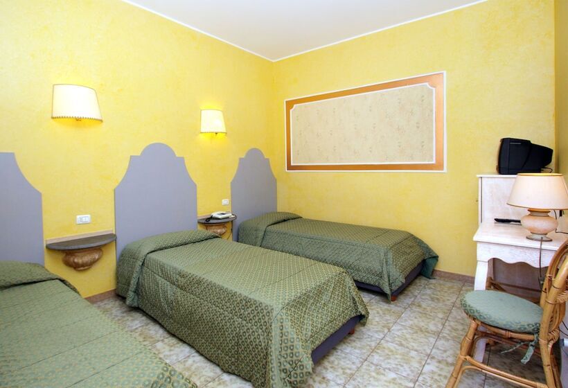 غرفة كلاسيكية ثلاثية, D Orange D Alcantara