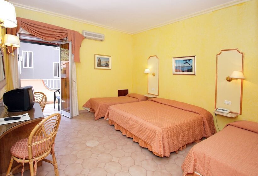 غرفة كلاسيكية ثلاثية, D Orange D Alcantara