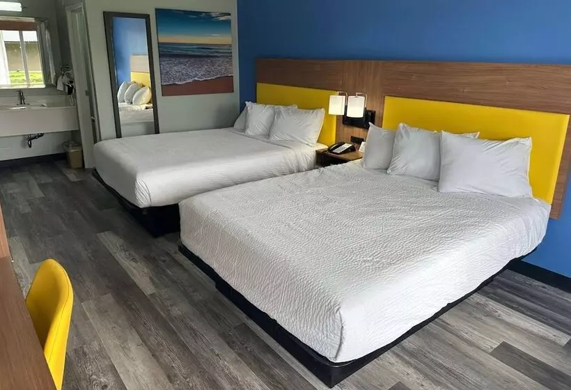 ２ダブルベッドのスタンダードルーム, Days Inn & Suites By Wyndham Jennings
