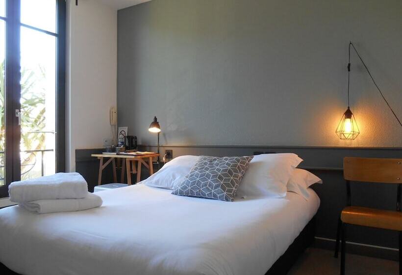 クラシックルーム, De France