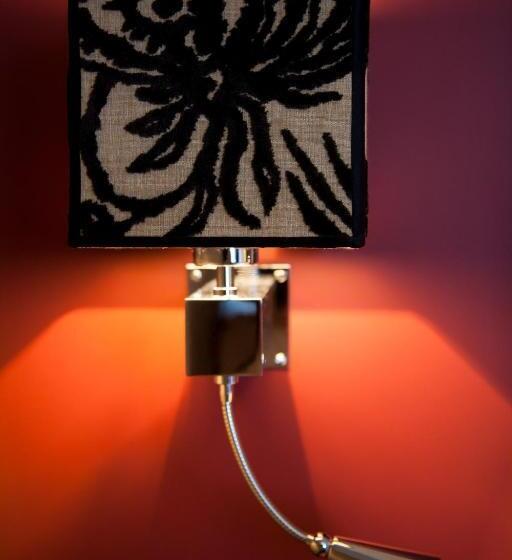 اتاق سوپریور, Fontaines Du Luxembourg