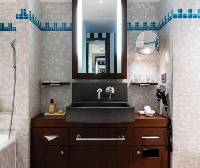 デラックスルーム, Grand Hôtel Champs Elysées