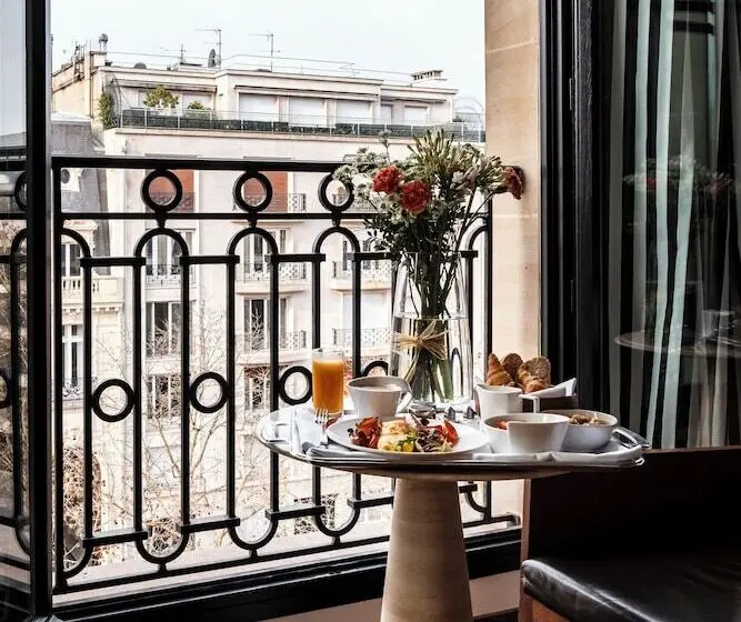 プレステージルーム, Grand Hôtel Champs Elysées