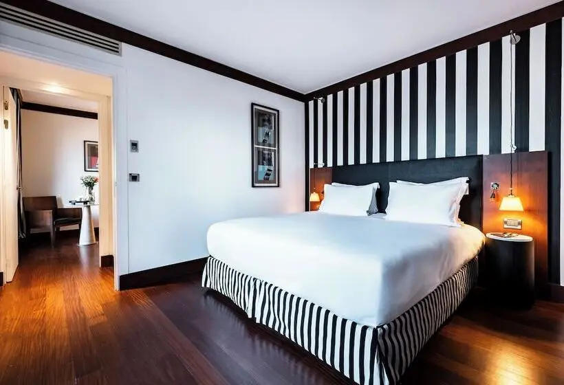 デラックススイート, Grand Hôtel Champs Elysées