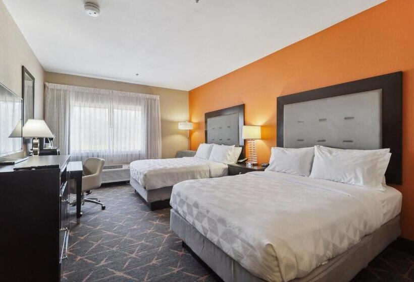 Номер Стандарт, Holiday Inn Hotel & Suites Slidell, An Ihg