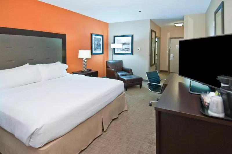 Sviitti Liikuntarajoitteisille, Holiday Inn Hotel & Suites Slidell, An Ihg