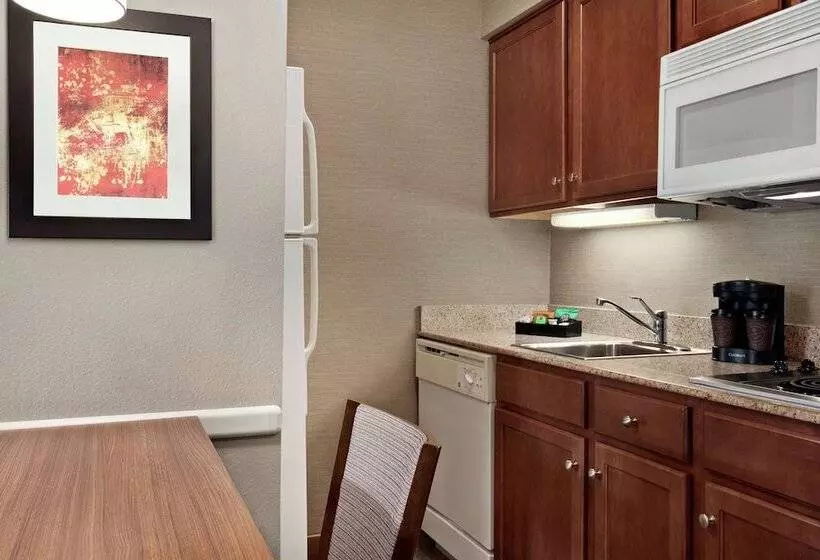 سوئیت 2 خوابه, Homewood Suites By Hilton Harrisburg Easthershey Area