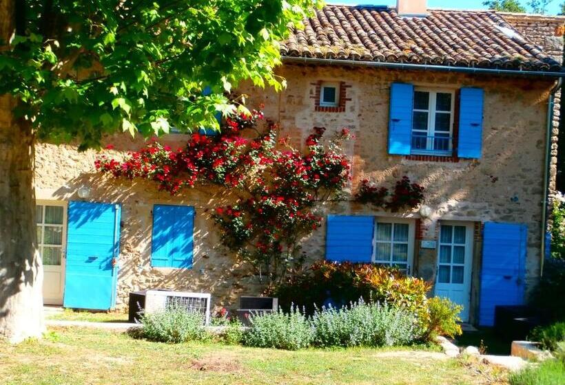 غرفة قياسية ثلاثية مزودة بتراس, Le Mas Des Laurels