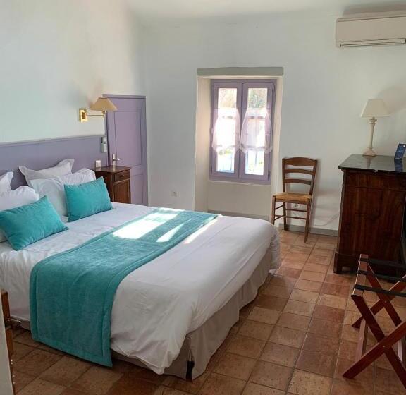 غرفة قياسية, Le Mas Des Laurels