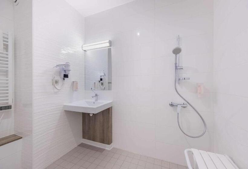 اتاق استاندارد, Le Circuit Le Mans