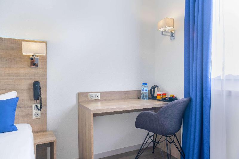 اتاق استاندارد, Le Circuit Le Mans