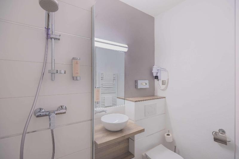 اتاق سوپریور, Le Circuit Le Mans