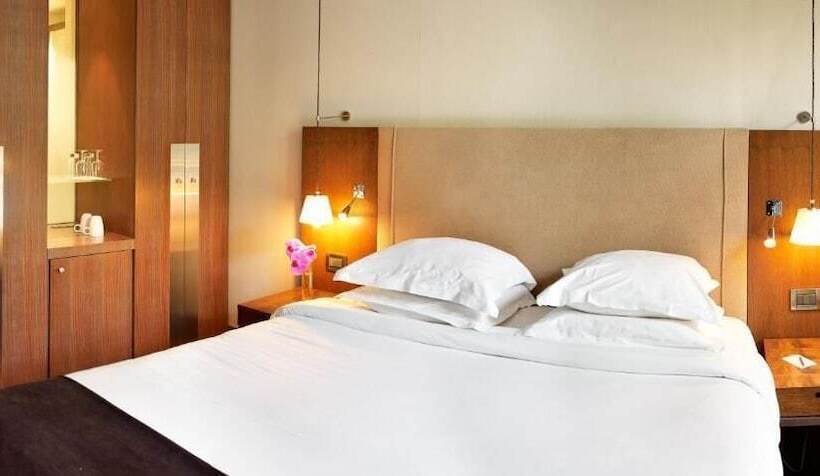 スーペリアールーム, Grand Hôtel Champs Elysées