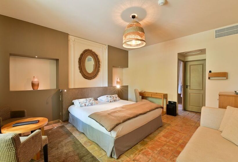 غرفة برستيج, Villa Augusta