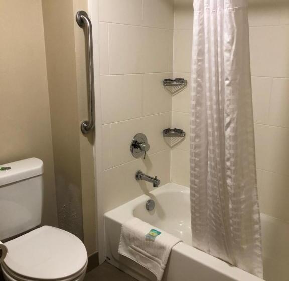 Стандартный Номер Кровать Кинг, Wingate By Wyndham Grove City