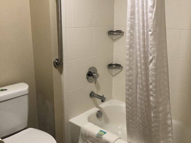 חדר סופריור, Wingate By Wyndham Grove City