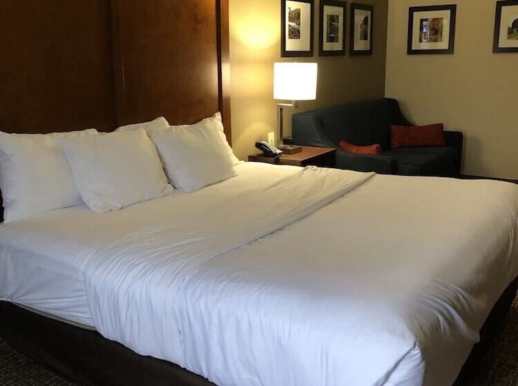 Номер Superior, Wingate By Wyndham Grove City