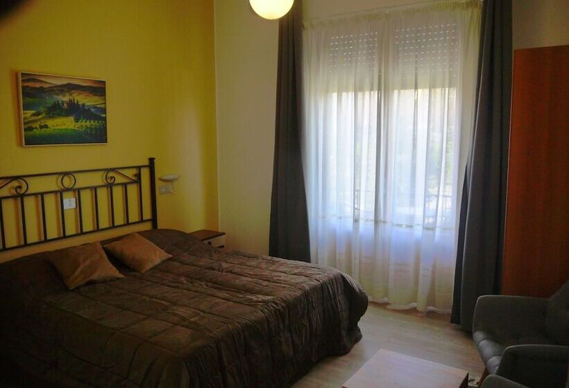 バルコニー付きデラックスルーム, Albergo Villa Marina