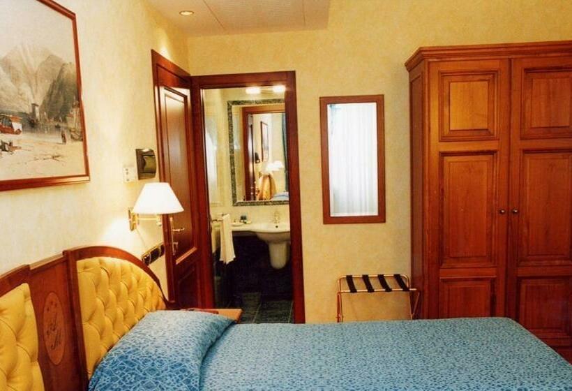 חדר קלאסי, Antico Masetto