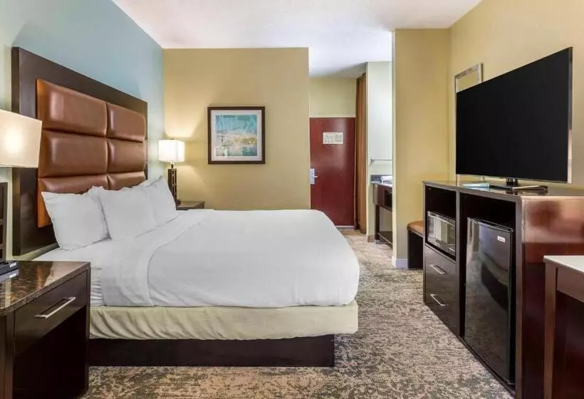 キングサイズベッドのスタンダードルーム, Best Western Plus Wilmington/carolina Beach