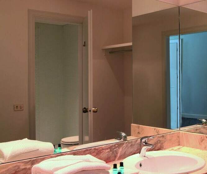 舒适型房间, Blue Dream