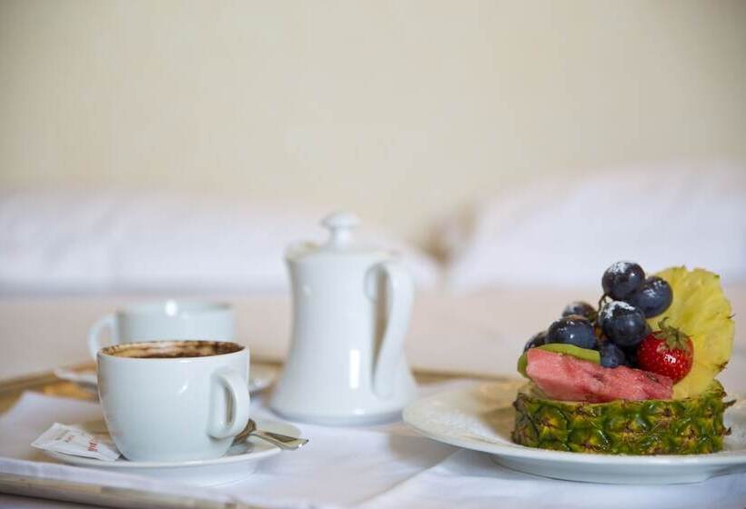 舒适型房间, Blue Dream