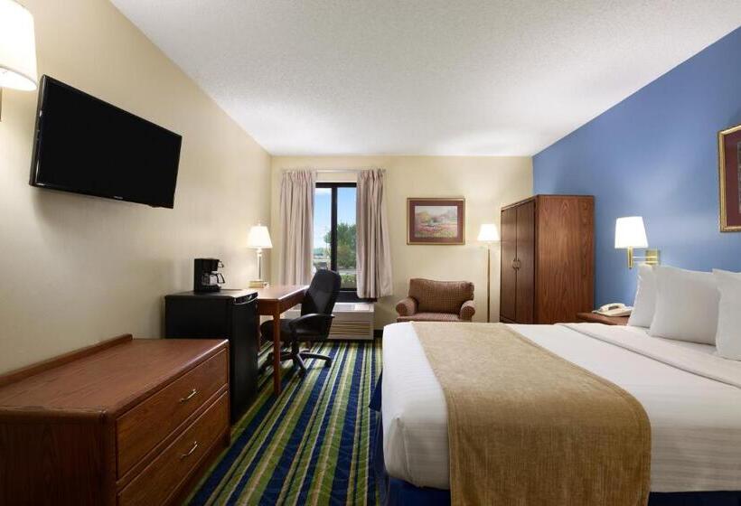 キングサイズベッドのスタンダードルーム, Days Inn By Wyndham Fargo