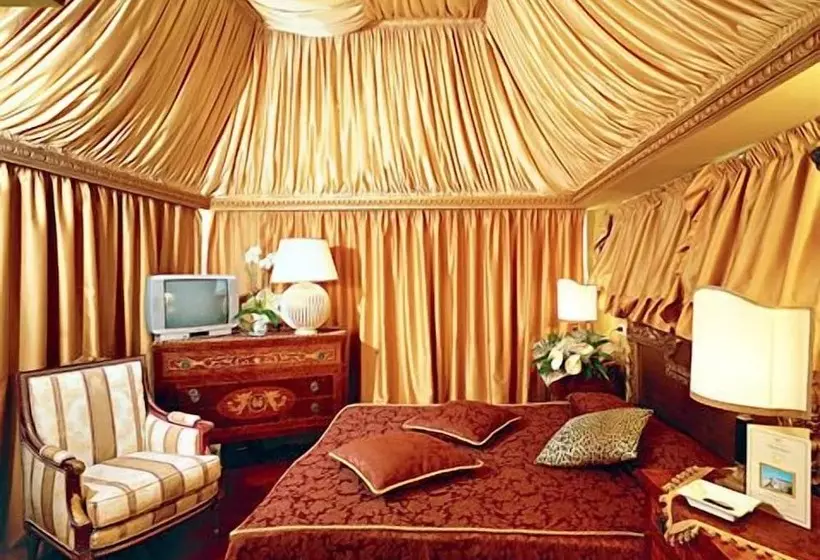 سوییت, Grand Hotel Michelacci