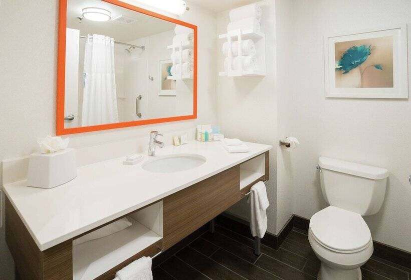 اتاق استاندارد با 2 تخت دوبل, Hampton Inn Clarks Summit